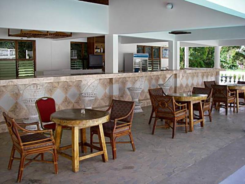 Pure Oasis Resort نيغريل المظهر الخارجي الصورة