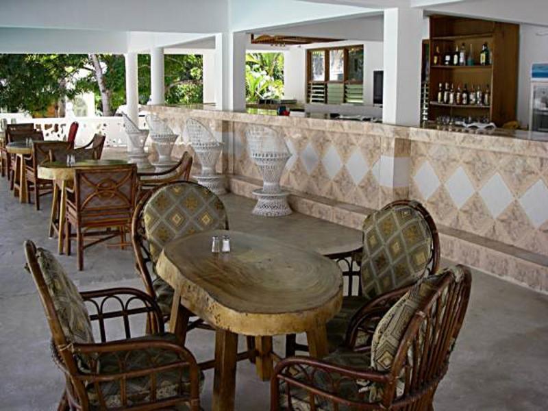 Pure Oasis Resort نيغريل المظهر الخارجي الصورة